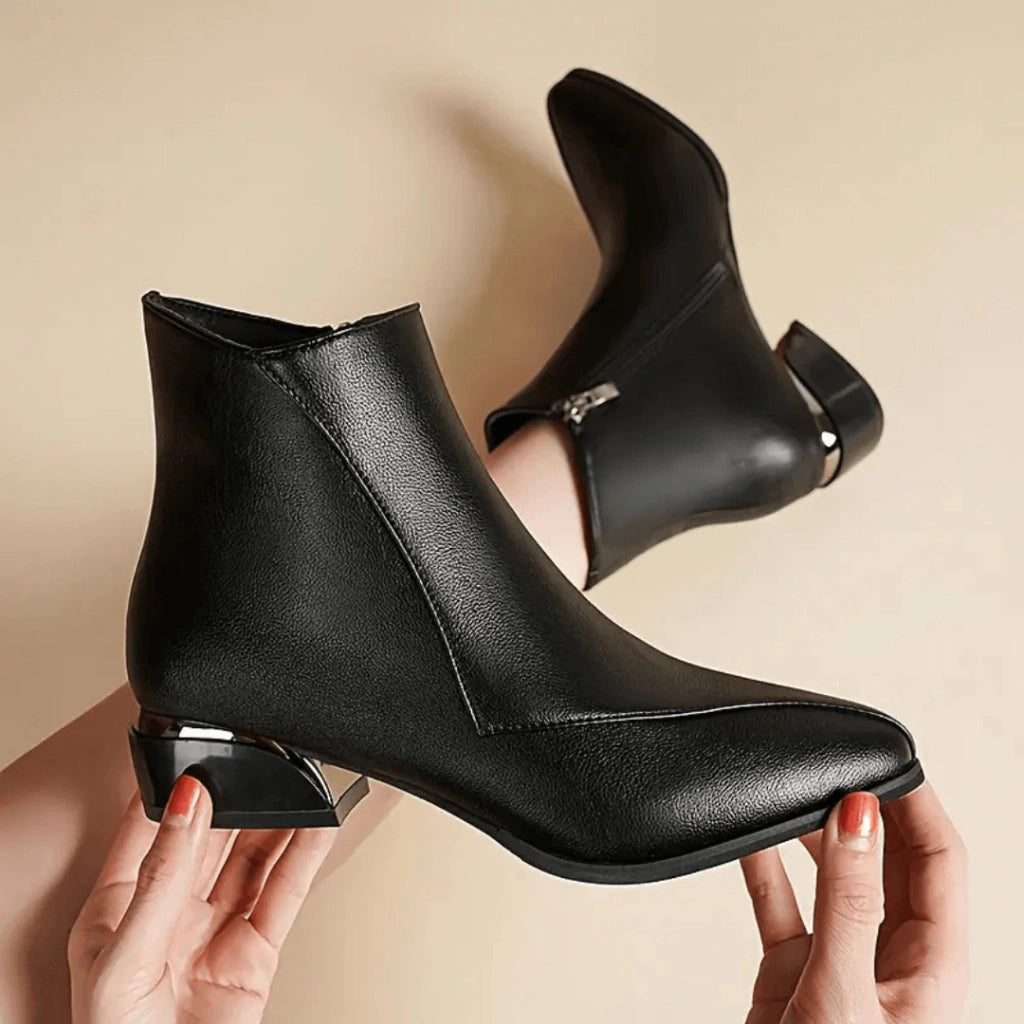 bota-feminina-de-couro-sornoza-preto-loja-ortopedic
