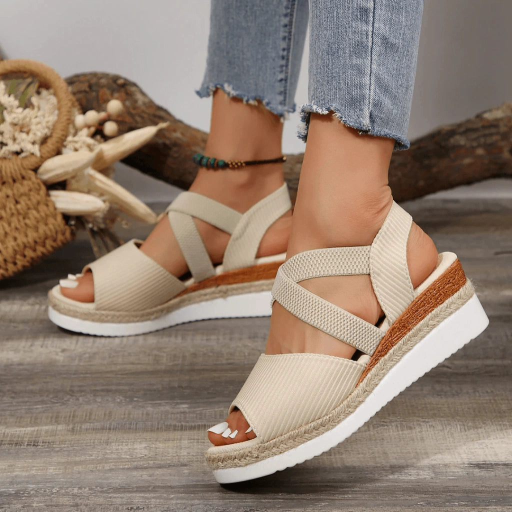 sandalia-feminina-plataforma-madamy-bege-loja-ortopedic