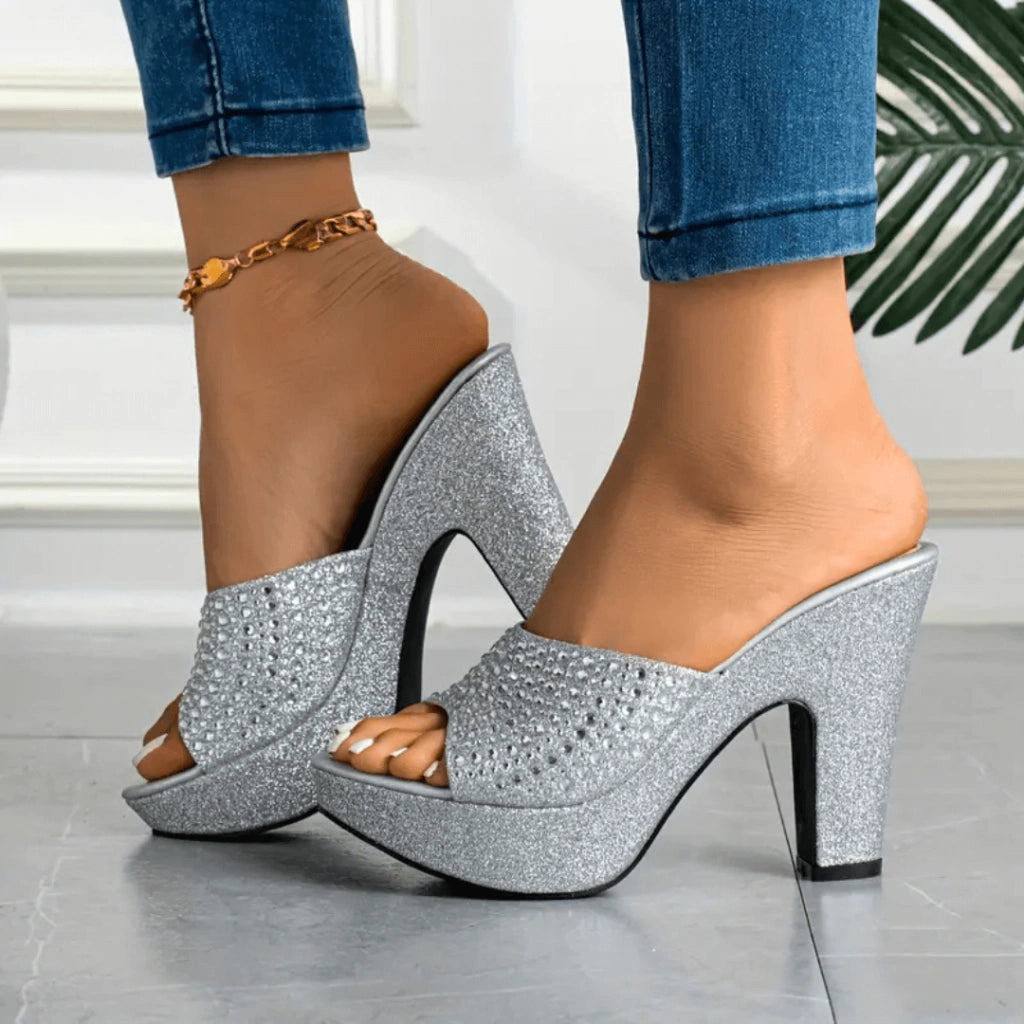 sandalia-feminina-prata-salto-bloco-glam-loja-ortopedic