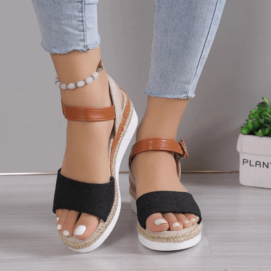 sandalia-plataforma-feminina-monzy-preto-loja-ortopedic