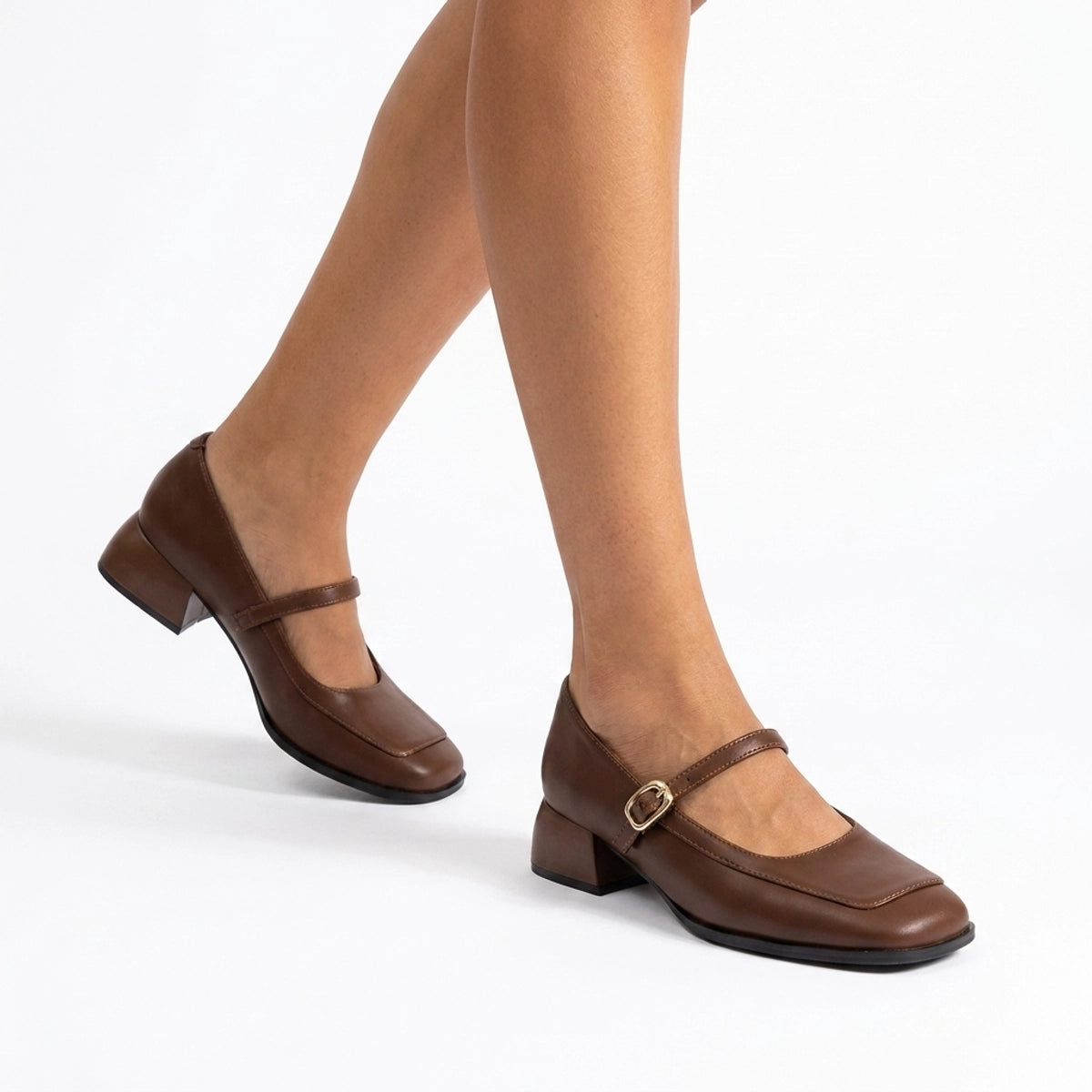 sandalia-salto-bloco-baixo-vintage